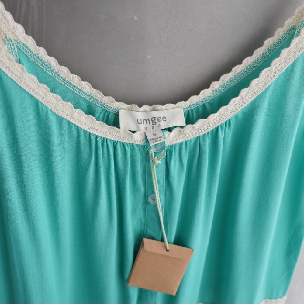 ⚡️Sale⚡️ Umgee Lace Trim Dress - Picture 5 of 6